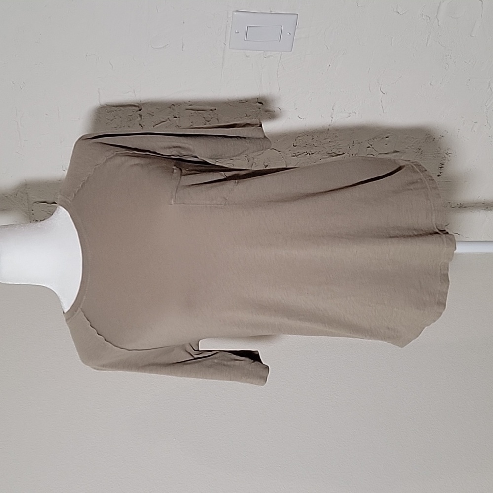 We The Free Distressed Oversized Green Raw Hem T-Shirt XS Short Sleeve Pocket